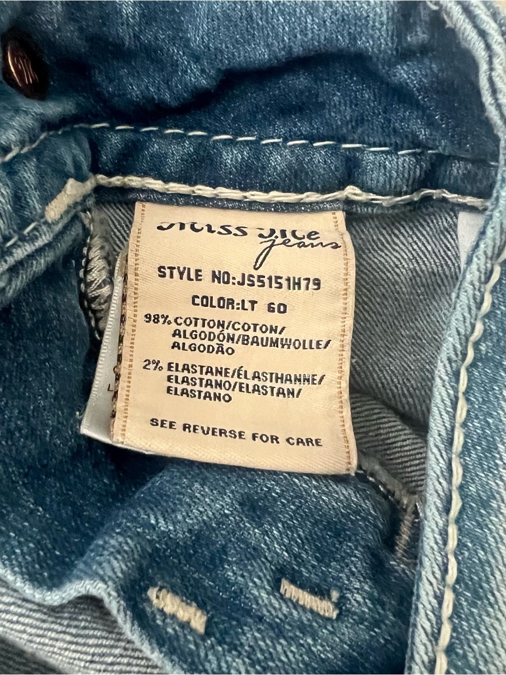 Miss Me Distressed Denim Cutoff Shorts Womens 30 Jeweled Pocket Blue JS5151H79 - Picture 4 of 9